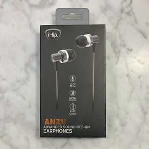 NWT IHip Anzu Advanced Sound Design corded earphones black and gray travel